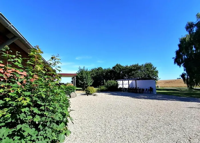 Skovly Apartamento *